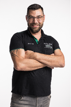 Portrait de Maxime GÉRARD, dirigeant de la franchise Cuisines Venidom