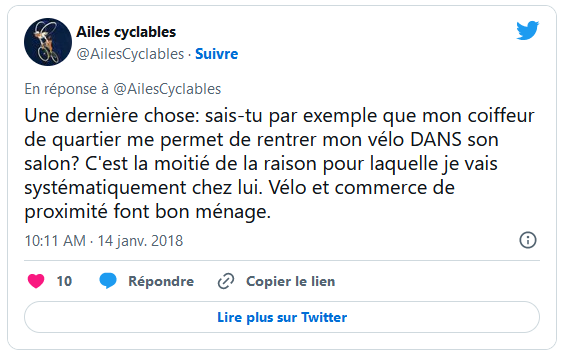 AilesCyclables : "Une dernière chose, sais-tu par exemple que mon coiffeur de quartier me permet de rentrer mon vélo DANS son salon ? C'est la moitié de la raison pour laquelle je vais systématiquement chez lui. Vélo et commerce de proximité font bon ménage."